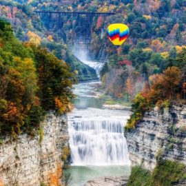 Letchworth State Park, Νέα Υόρκη, ΗΠΑ: Θαυμάζοντας την απαράμιλλη φυσική ομορφιά από ένα αερόστατο