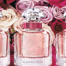 Το Guerlain Bloom of Rose είναι ένα άρωμα γεμάτο αισιοδοξία, μία ευωδιά γλυκιά αλλά και φρέσκια που δεν επιβάλλεται, ούτε «κραυγάζει». Είναι τόσο μα τόσο θηλυκό… κλεισμένα σε ένα εξίσου υπέροχο μπουκάλι