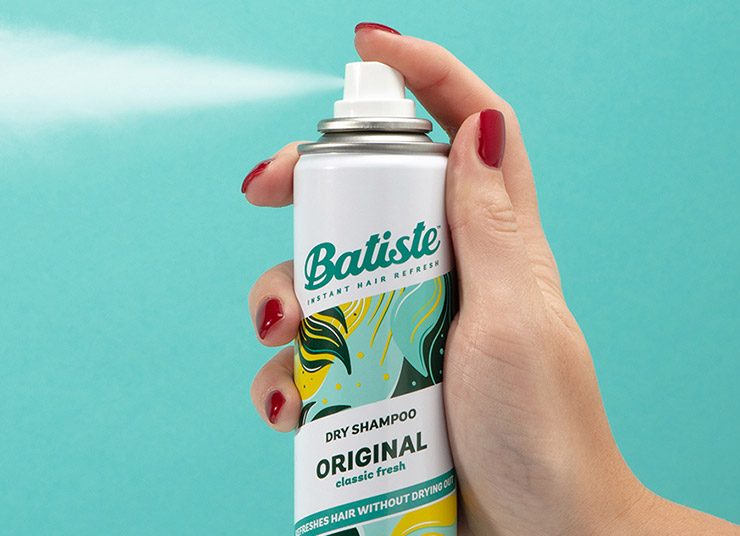 Batiste: Η λύση για φρεσκολουσμένα μαλλιά, όταν δεν προλαβαίνουμε να λουστούμε!