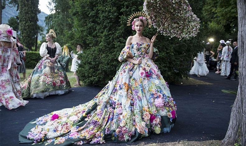 Doce&Gabbana’s Alta Moda Extravaganza: Όνειρο θερινής νυχτός στη Λίμνη Κόμο