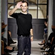 Nicolas Ghesquière: Ο avant garde σχεδιαστής