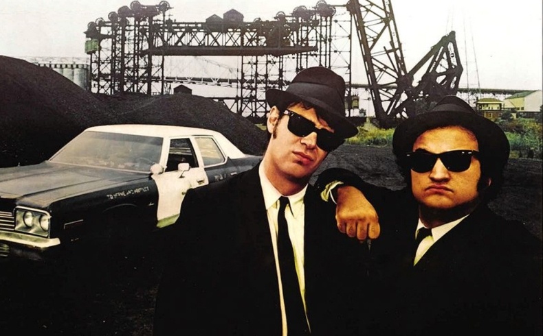 Γυαλιά ηλίου Wayfarer και στην καλτ ταινία «The Blues Brothers»